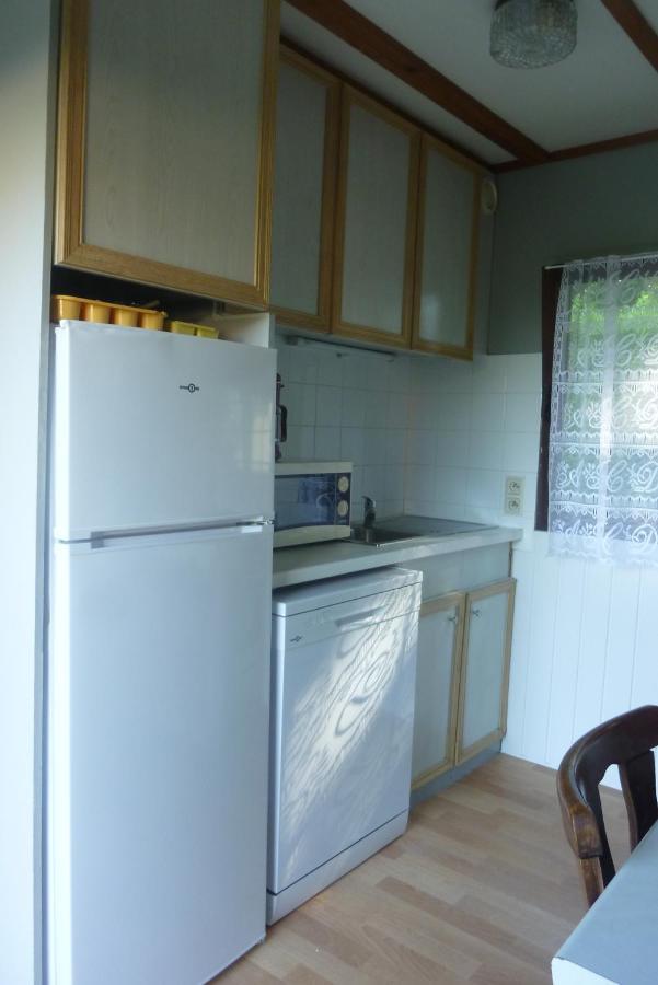 3 Gites - Relais Du Saussay In Pertheville Ners Exterior foto